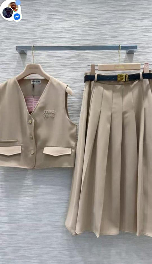 Two-piece suit